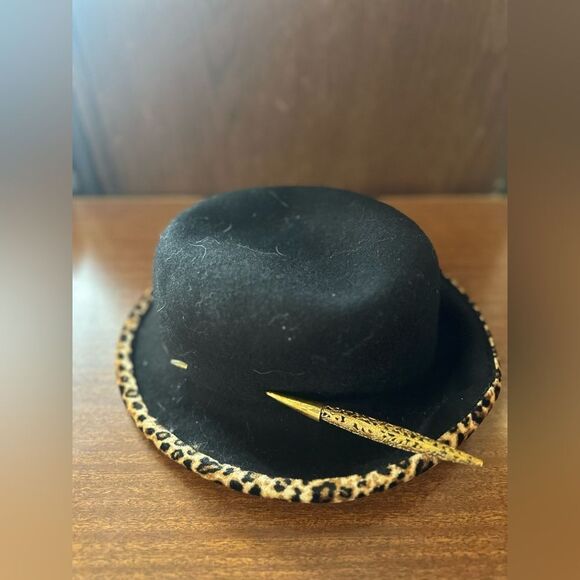 Black Hat with Leopard Print Trim with vintage adornment - Picture 1 of 6